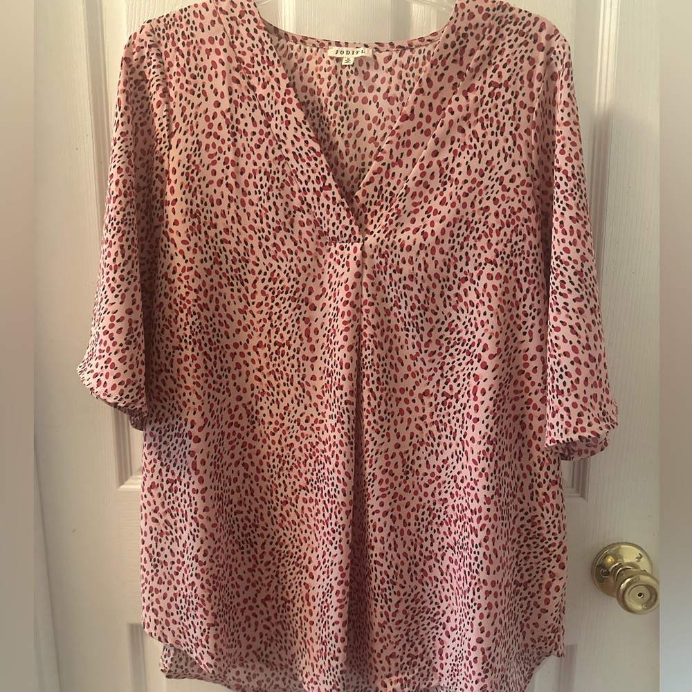 Jodifl medium animal print top NWOT